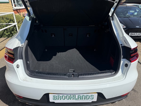 Used Porsche Macan 2017 for sale - 74694487: Photo 8