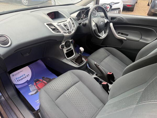 Used Ford Fiesta 2011 for sale - 75314073: Photo 10