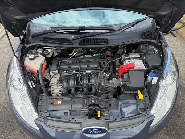 Used Ford Fiesta 2011 for sale - 75314073: Photo 11