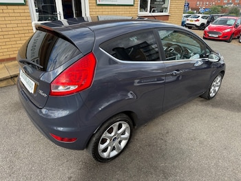 Used Ford Fiesta 2011 for sale - 75314073: Photo