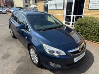 2011 (11) - CDTi SE Estate Automatic 2.0 Diesel 5-Door