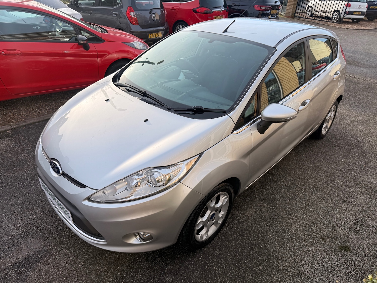 Used Ford Fiesta 2011 for sale - 77370417: Photo 2