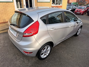 Used Ford Fiesta 2011 for sale - 77370417: Photo