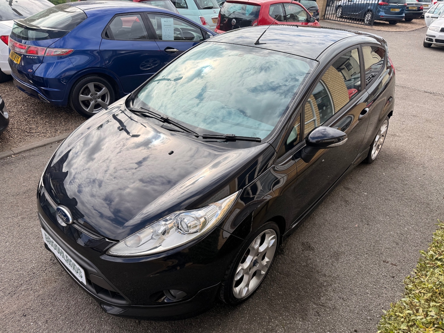 Used Ford Fiesta 2010 for sale - 78211912: Photo 2