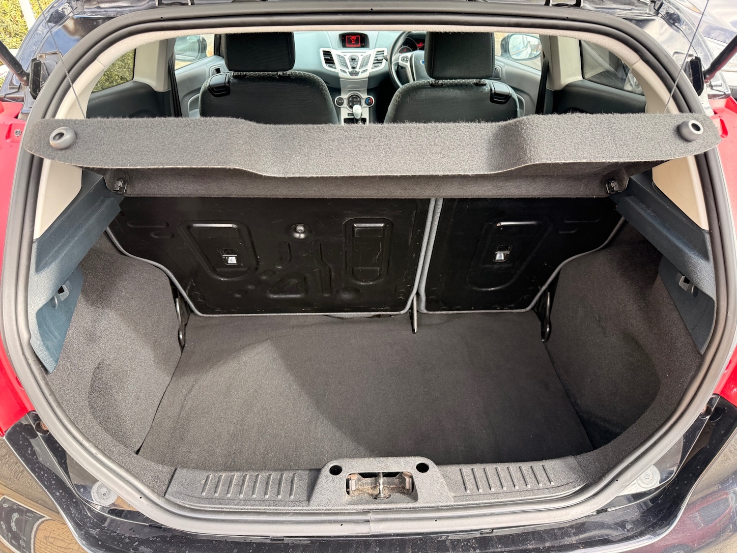 Used Ford Fiesta 2010 for sale - 78211912: Photo 7