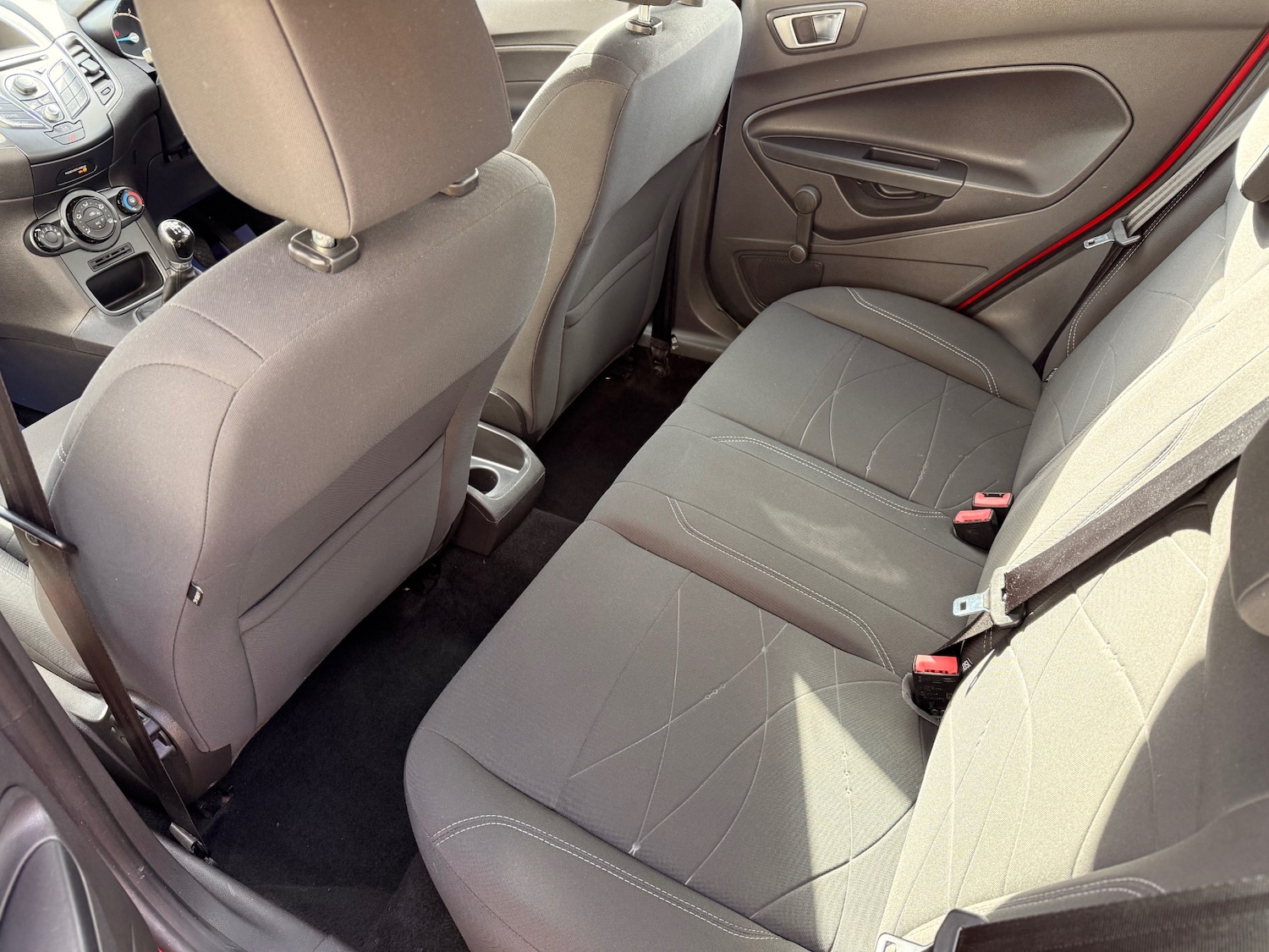 Used Ford Fiesta 2015 for sale - 77556072: Photo 9