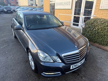 Used Mercedes-Benz E Class 2013 for sale - 76682693: Photo