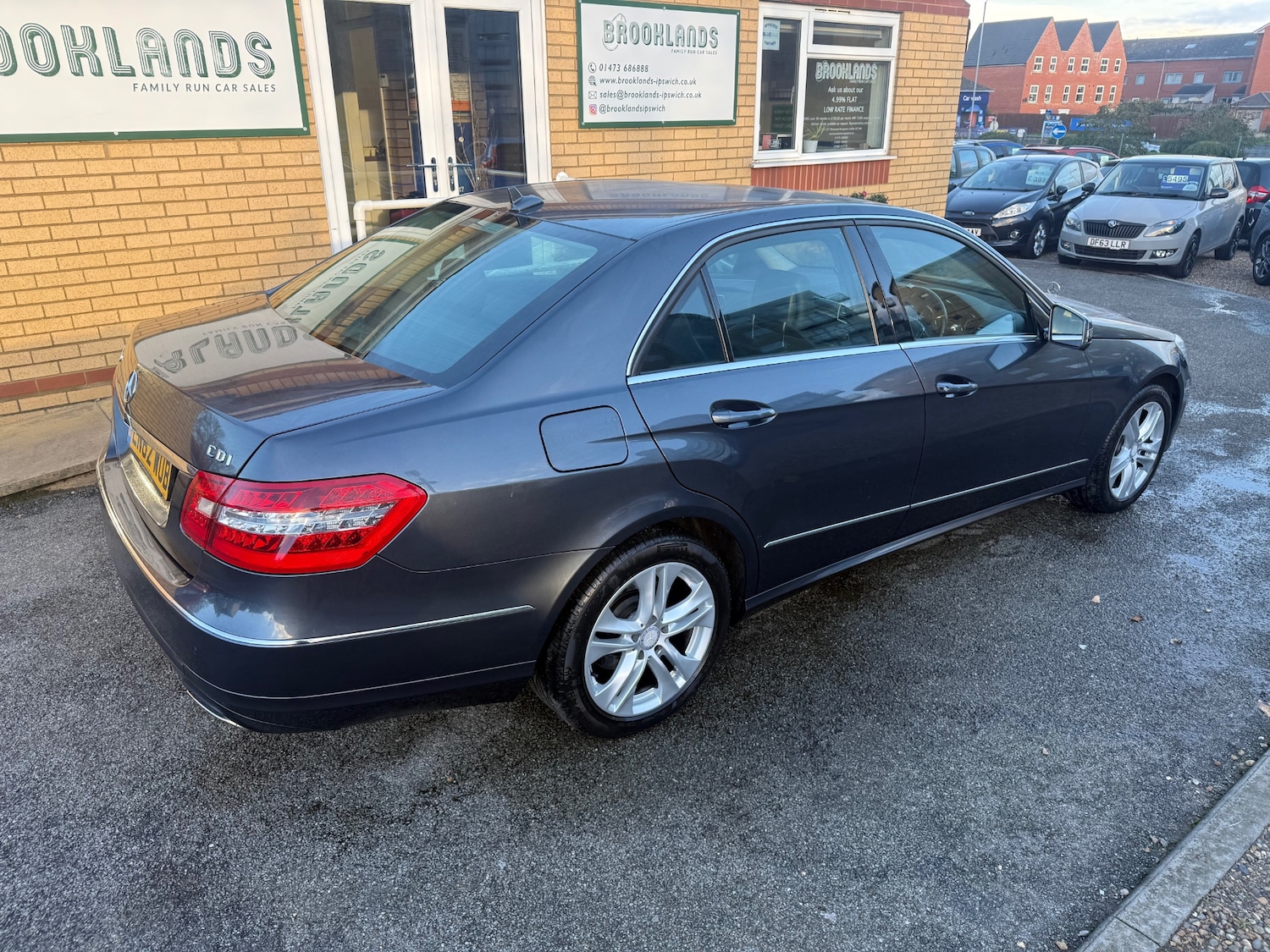 Used Mercedes-Benz E Class 2013 for sale - 76682693: Photo 4