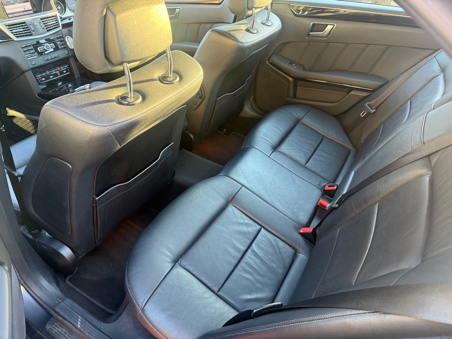 Used Mercedes-Benz E Class 2013 for sale - 76682693: Photo 9