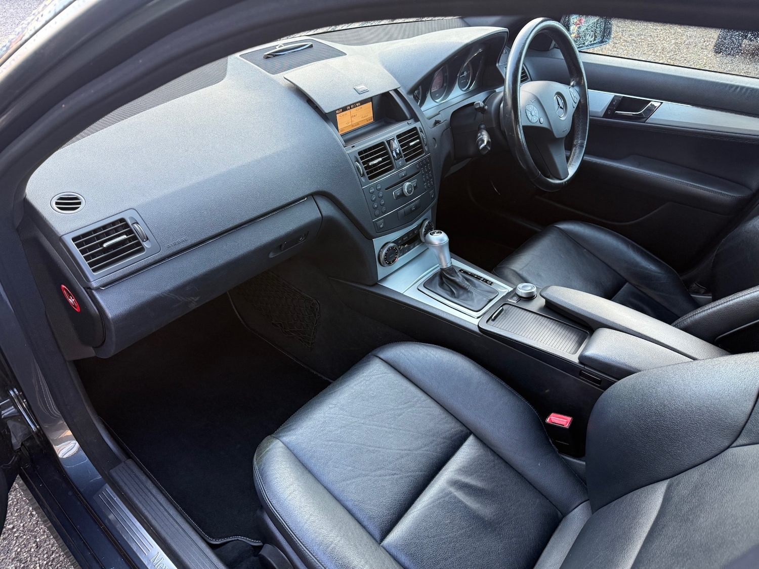 Used Mercedes-Benz C Class 2009 for sale - 76777082: Photo 10