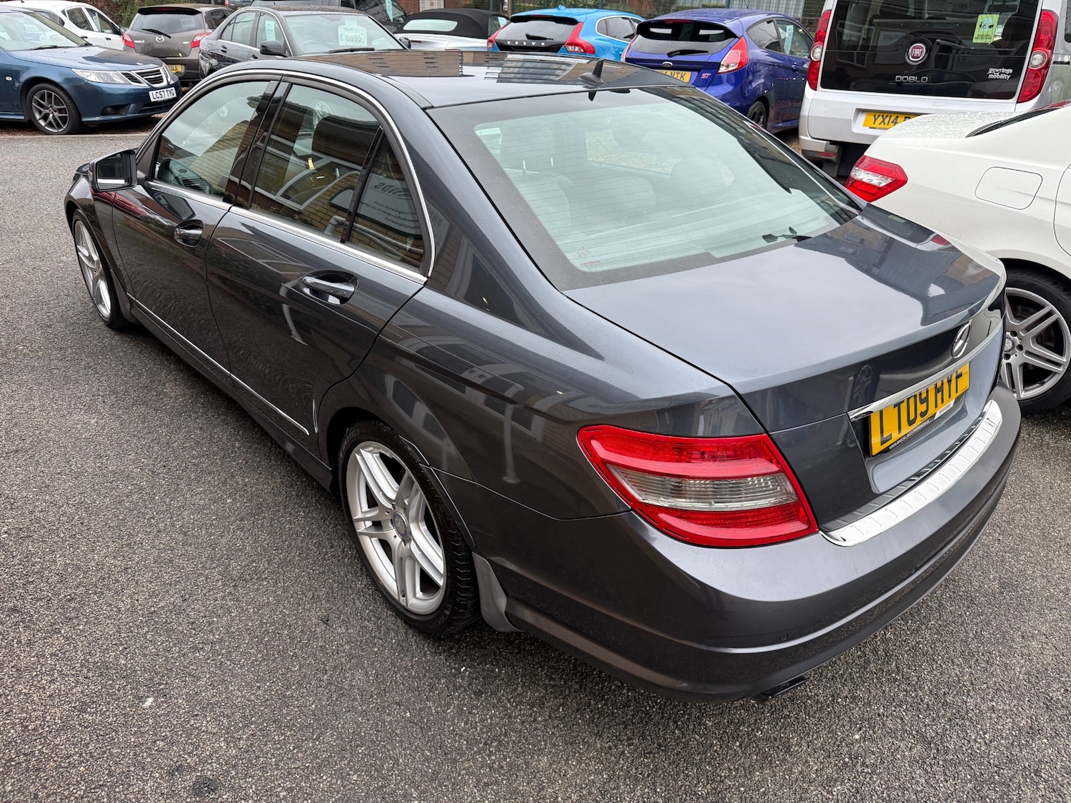 Used Mercedes-Benz C Class 2009 for sale - 76777082: Photo 3
