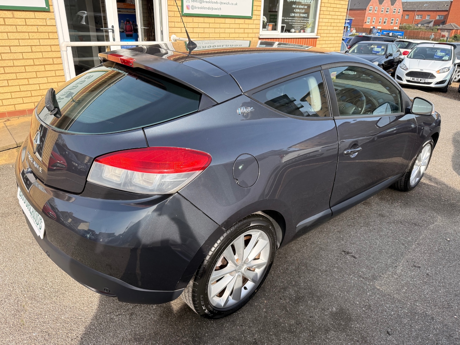 Used Renault Megane 2010 for sale - 77964921: Photo 4