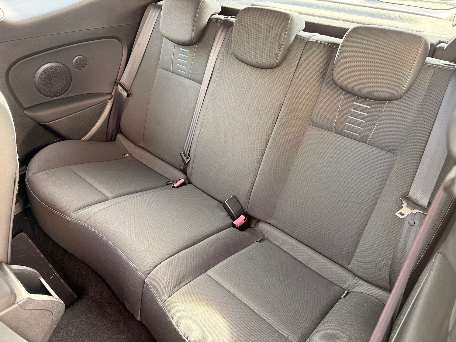 Used Renault Megane 2010 for sale - 77964921: Photo 9