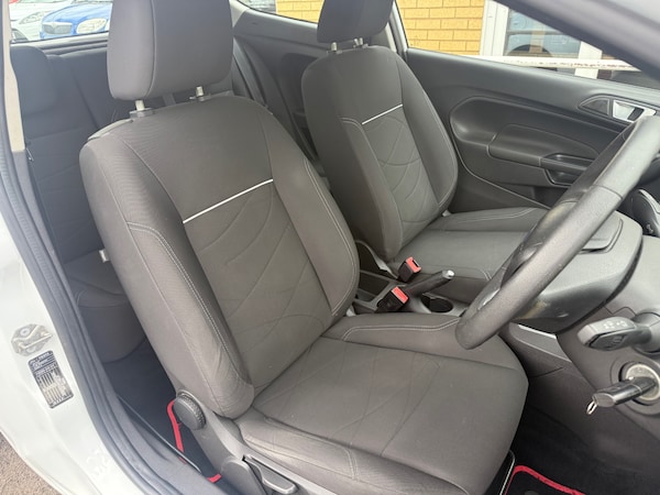 Used Ford Fiesta 2013 for sale - 75662910: Photo 6