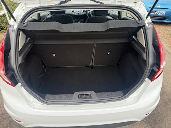 Used Ford Fiesta 2013 for sale - 75662910: Photo 8
