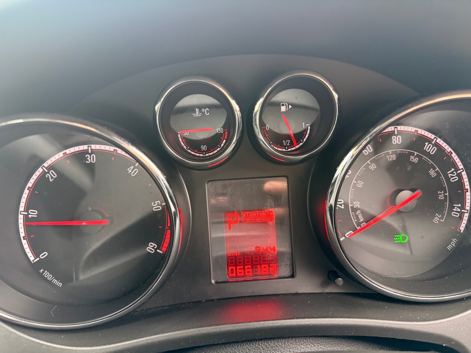 Used Vauxhall Meriva 2011 for sale - 77492582: Photo 5