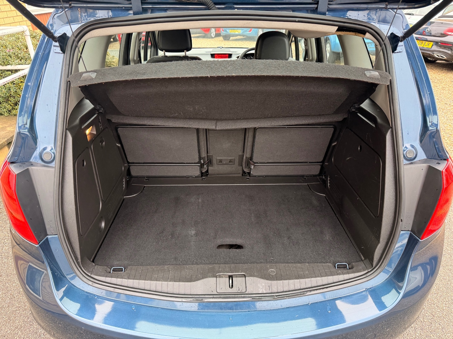 Used Vauxhall Meriva 2011 for sale - 77492582: Photo 8