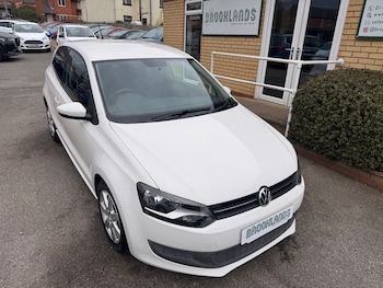 Used Volkswagen Polo 2010 for sale - 77915472: Photo