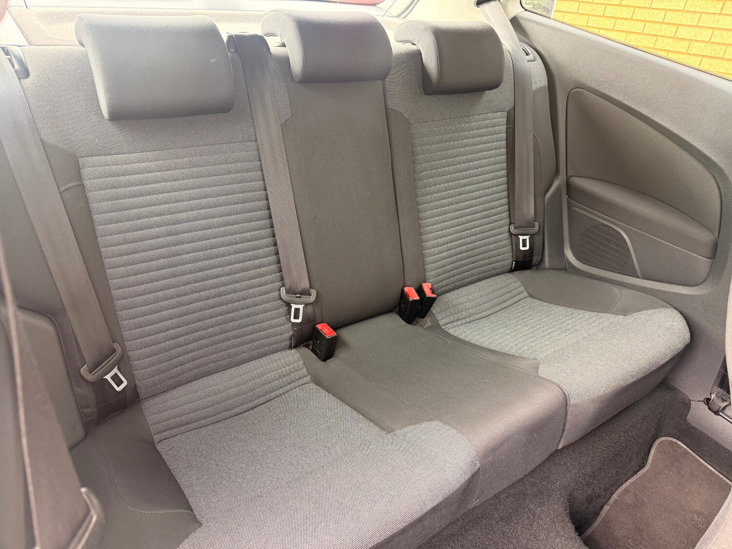 Used Volkswagen Polo 2010 for sale - 77915472: Photo 7