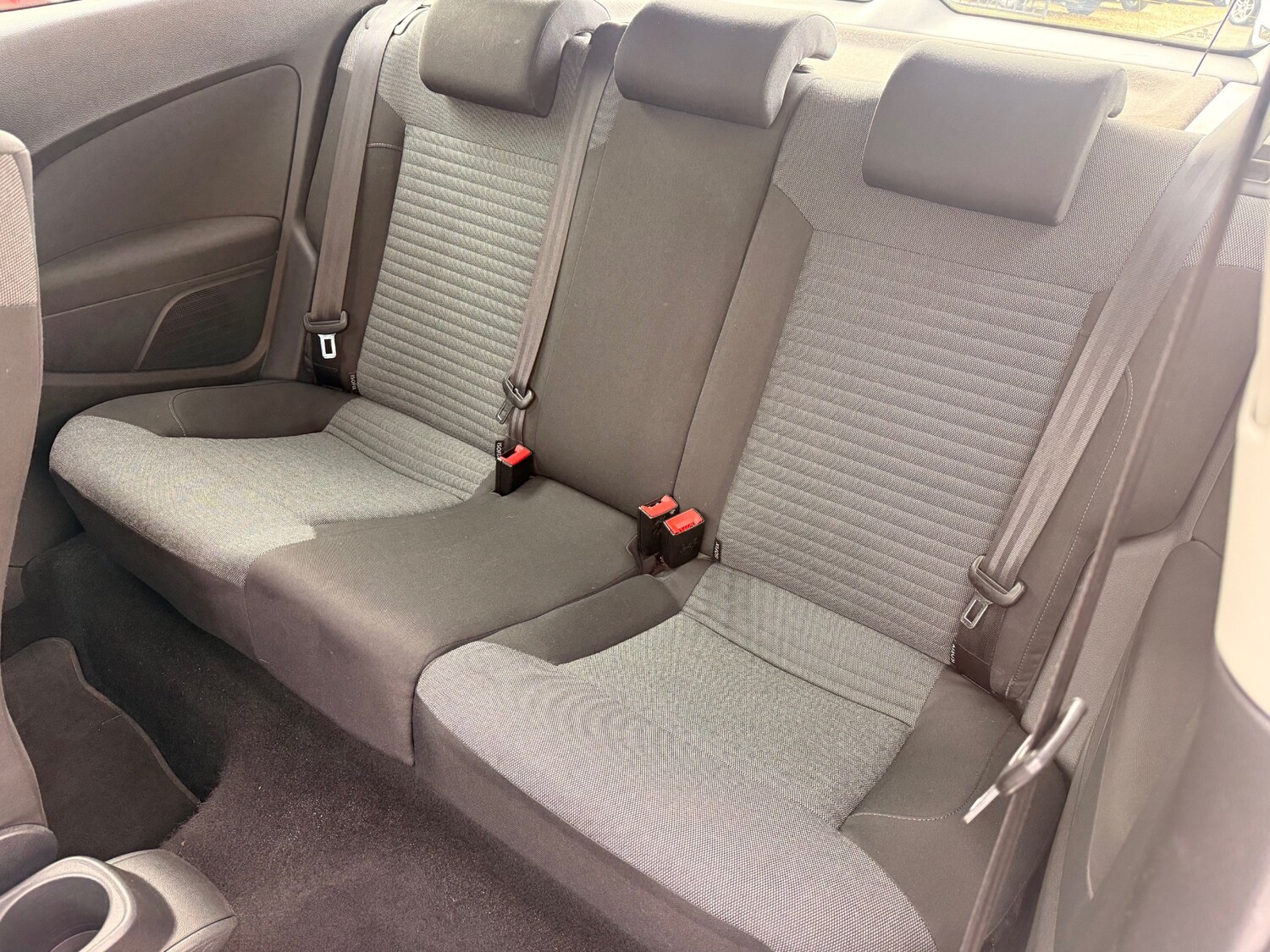 Used Volkswagen Polo 2010 for sale - 77915472: Photo 9