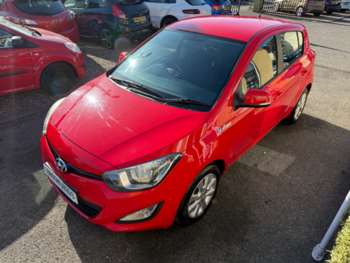 Used Hyundai i20 2014 for sale - 73910049: Photo