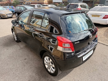 Used Toyota Yaris 2011 for sale - 78268736: Photo