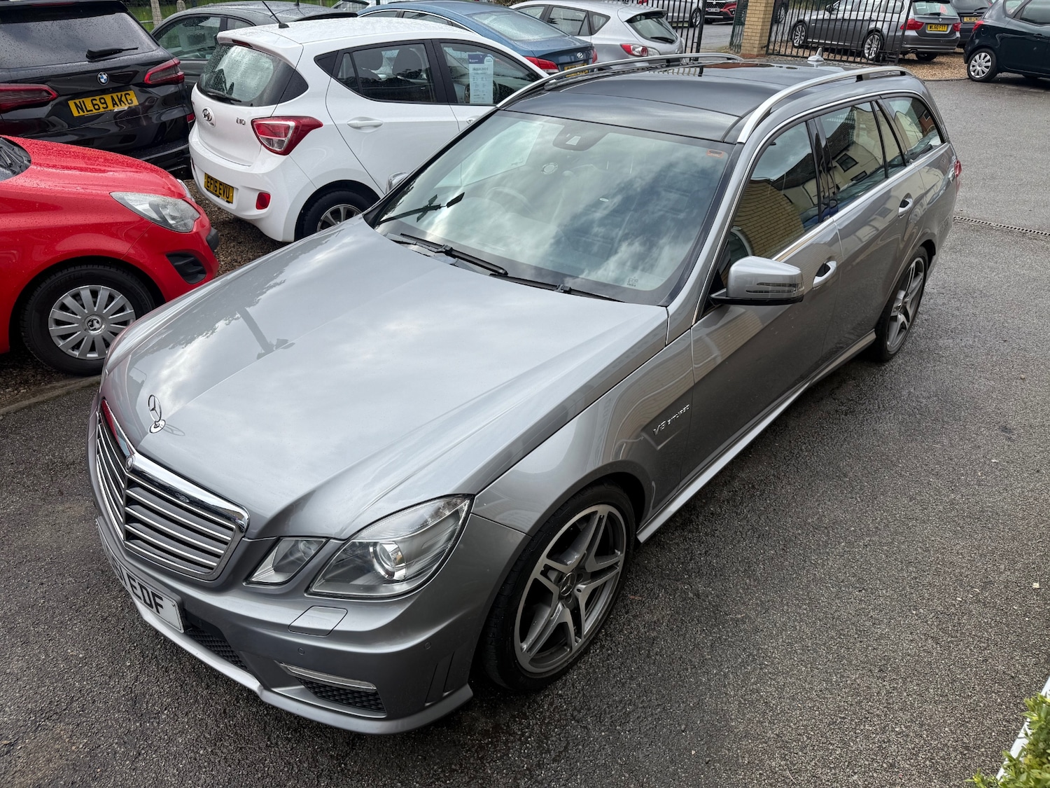 Used Mercedes-Benz E-Class 2012 for sale - 76037275: Photo 2
