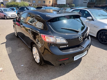 Used Mazda Mazda3 2011 for sale - 79228570: Photo
