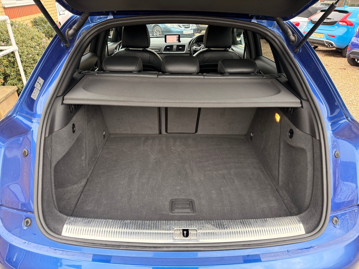 Used Audi RS Q3 2014 for sale - 76879748: Photo 8