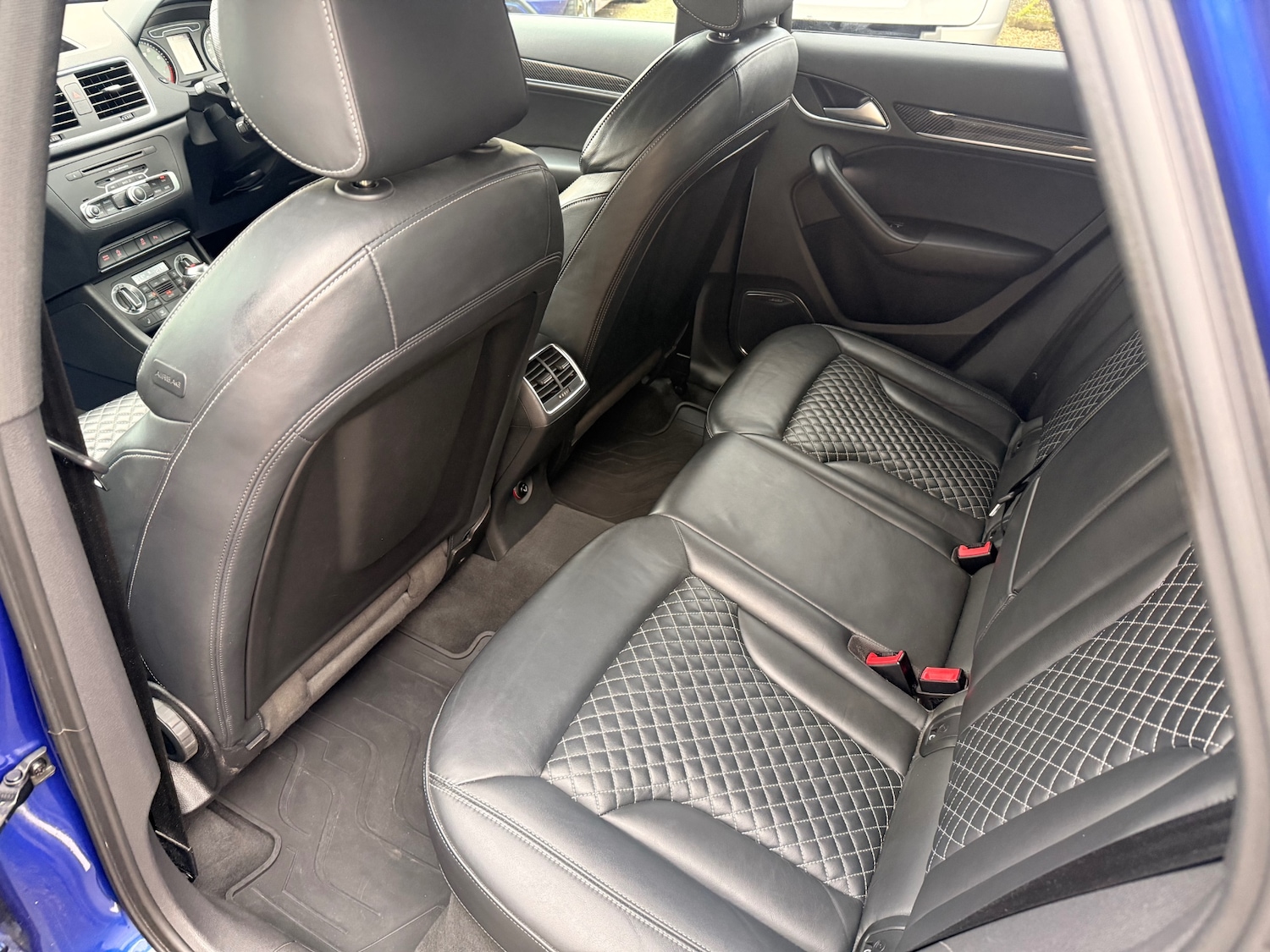 Used Audi RS Q3 2014 for sale - 76879748: Photo 9