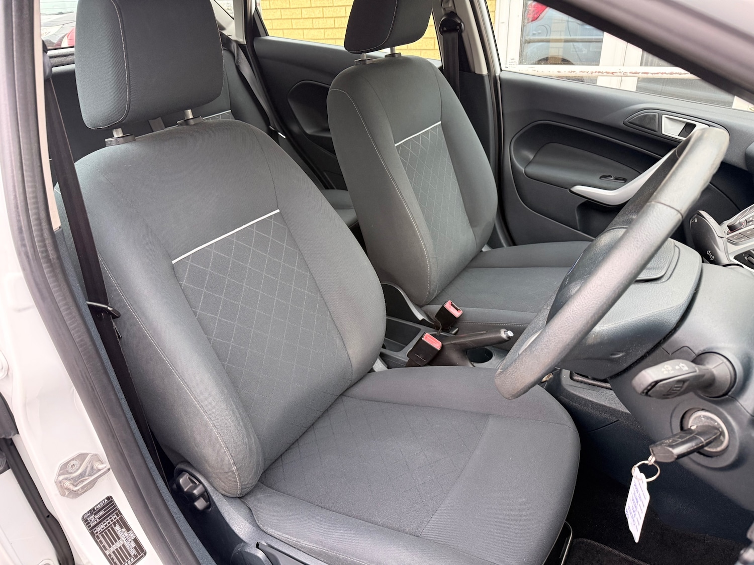 Used Ford Fiesta 2012 for sale - 77062342: Photo 6