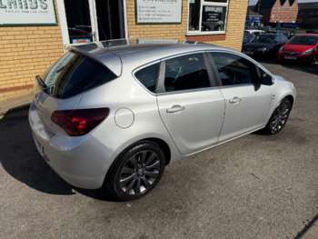 Used Vauxhall Astra 2010 for sale - 73934596: Photo
