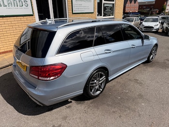 Used Mercedes-Benz E Class 2013 for sale - 78297443: Photo