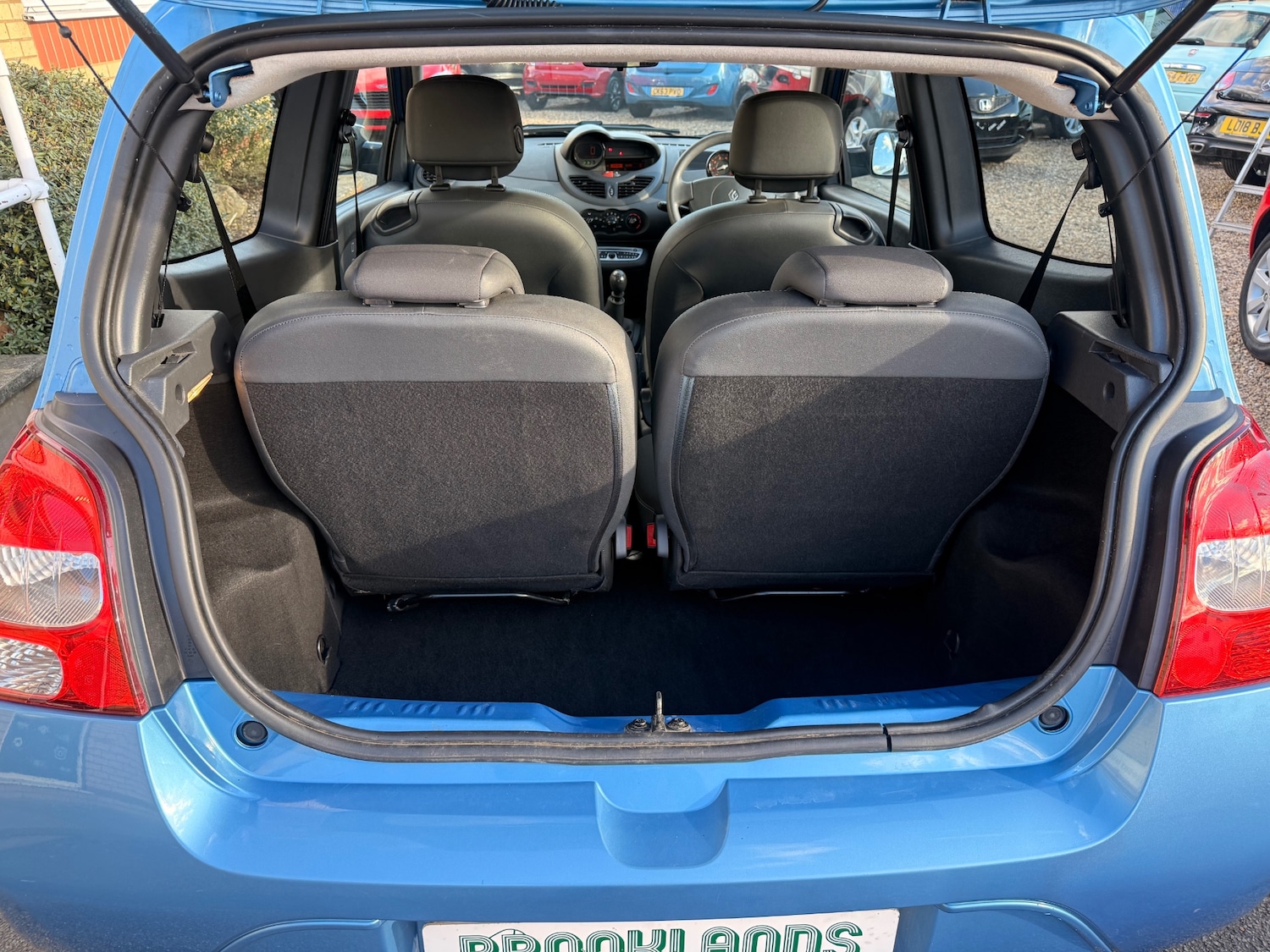 Used Renault Twingo 2011 for sale - 77556710: Photo 8