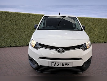Used Toyota ProAce 2021 for sale - 77413410: Photo