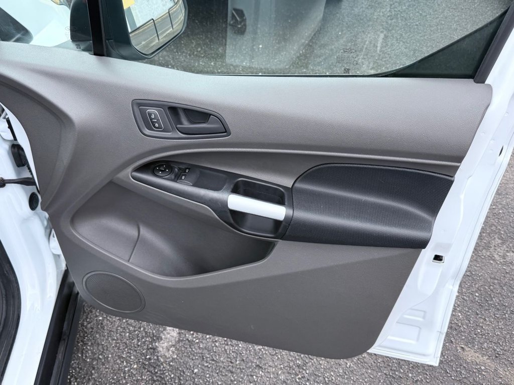Used Ford Transit Connect 2018 for sale - 76080558: Photo 23