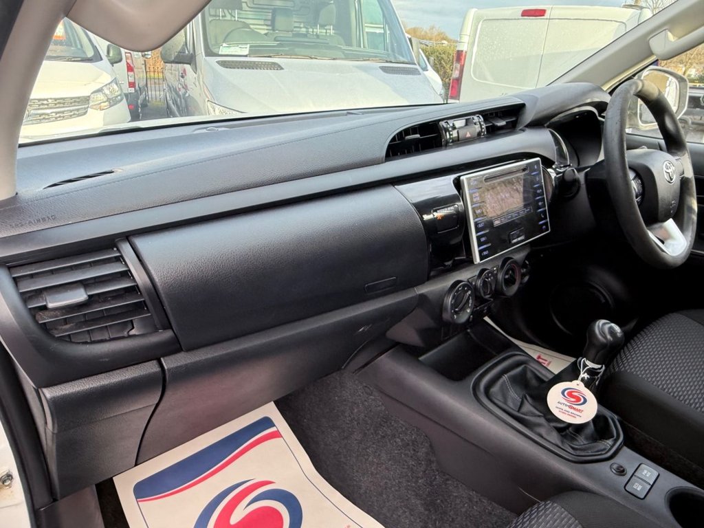 Used Toyota Hilux 2020 for sale - 77413415: Photo 14