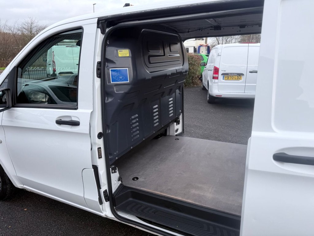 Used Mercedes-Benz Vito 2020 for sale - 76841207: Photo 11