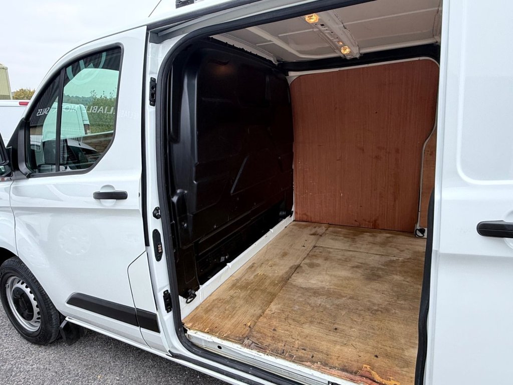 Used Ford Transit Custom 2022 for sale - 76297071: Photo 13
