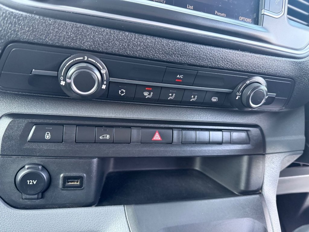 Used Vauxhall Vivaro 2022 for sale - 76642587: Photo 18