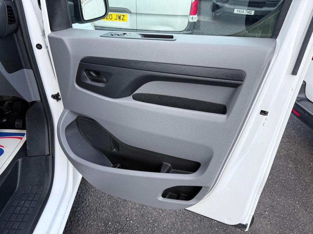 Used Vauxhall Vivaro 2022 for sale - 76642587: Photo 23