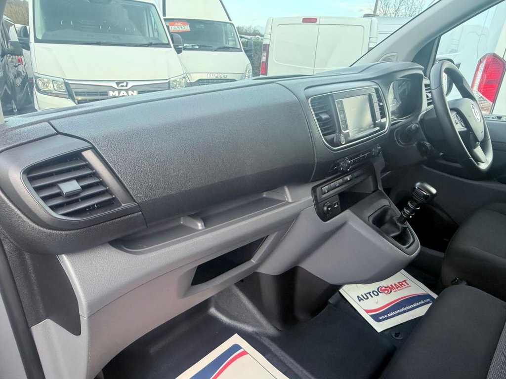 Used Vauxhall Vivaro 2022 for sale - 77212424: Photo 17