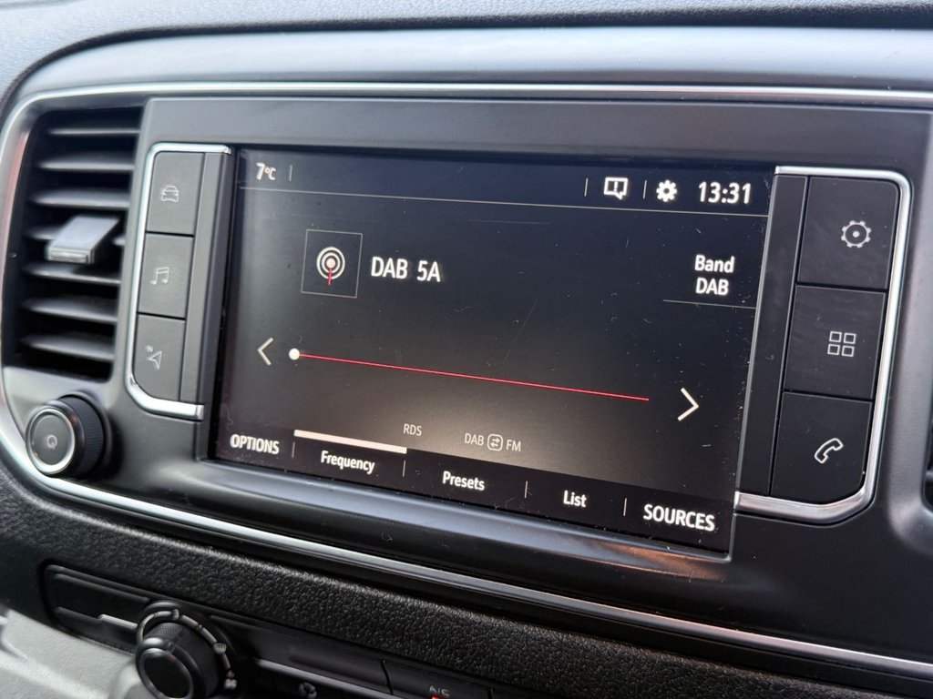 Used Vauxhall Vivaro 2022 for sale - 77212424: Photo 22