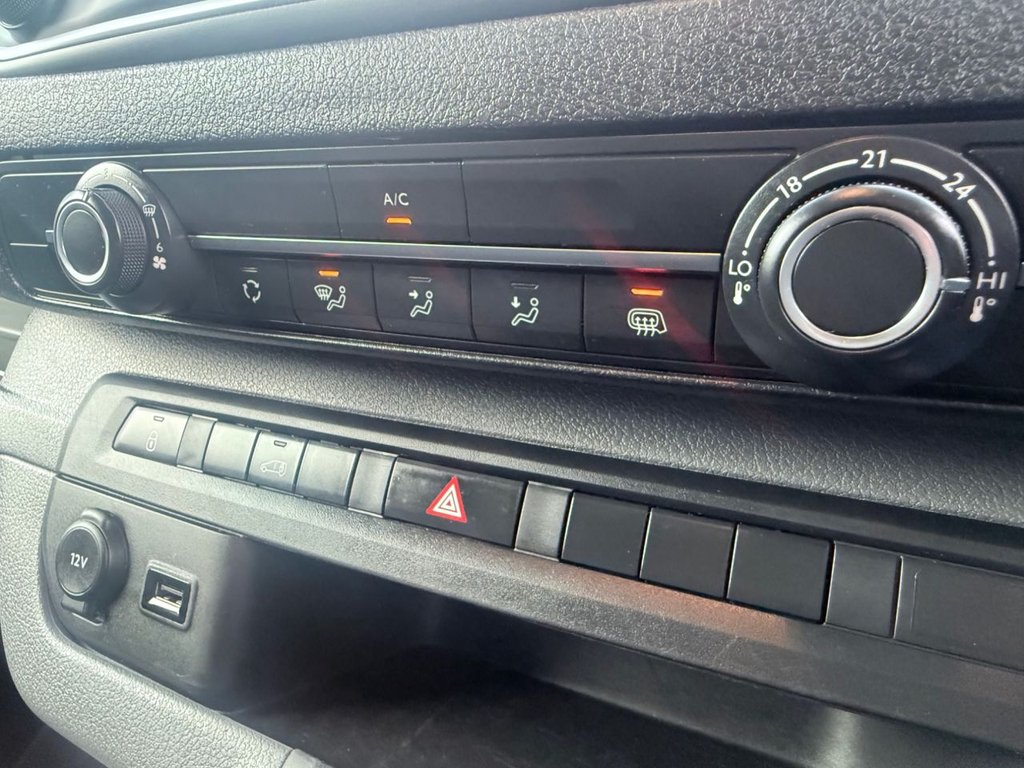 Used Vauxhall Vivaro 2022 for sale - 77212424: Photo 23