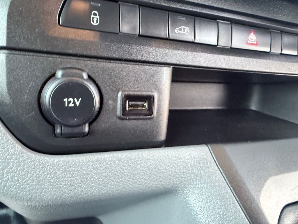 Used Vauxhall Vivaro 2022 for sale - 76783822: Photo 21