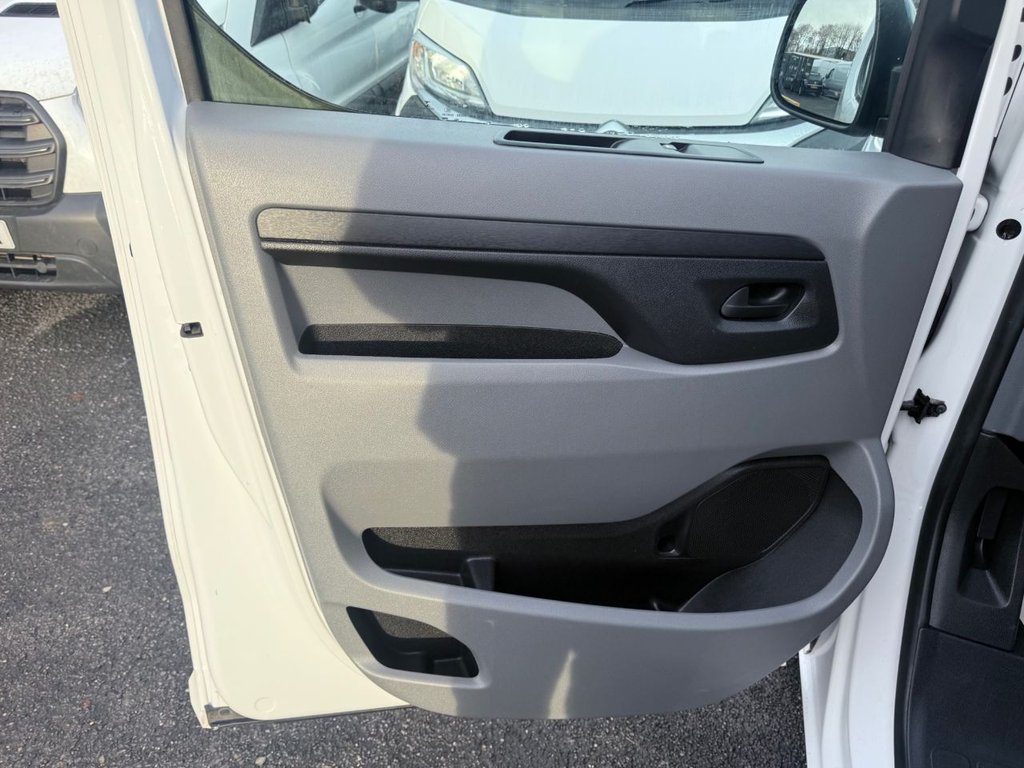 Used Vauxhall Vivaro 2022 for sale - 76783822: Photo 25