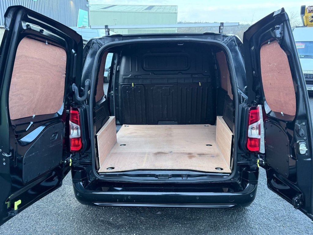 Used Vauxhall Combo 2021 for sale - 76768477: Photo 10