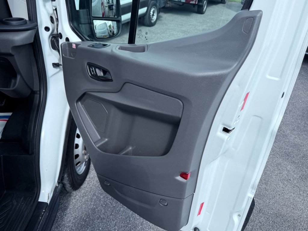 Used Ford Transit 2022 for sale - 76080331: Photo 26