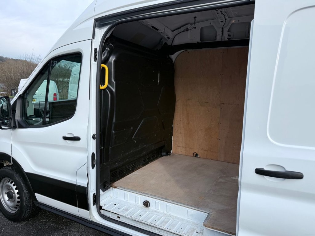 Used Ford Transit 2022 for sale - 77200589: Photo 10