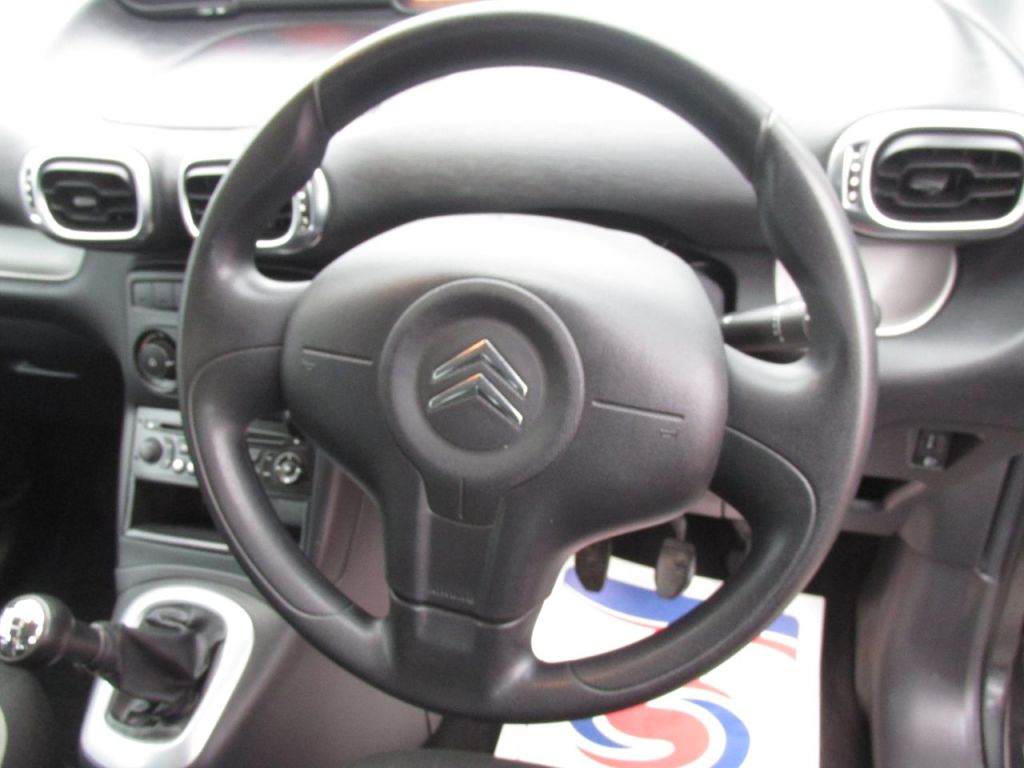 Used Citroen C3 Picasso 2012 for sale - 76934824: Photo 11